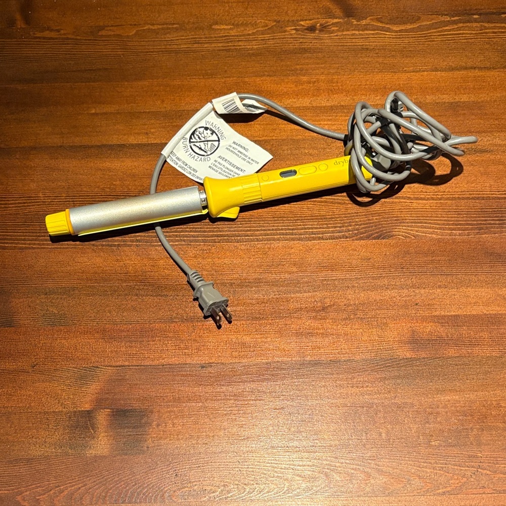 Drybar Vibrant Yellow Curling Iron